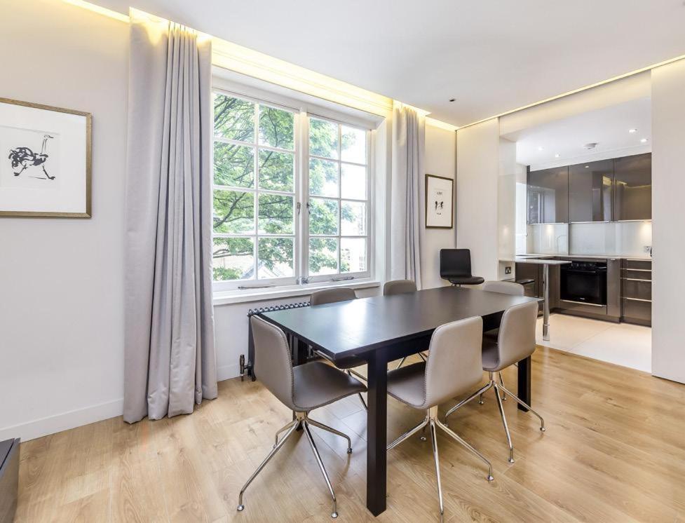 2 Bed, 2 Bath In Mayfair, Garden View Londen Buitenkant foto